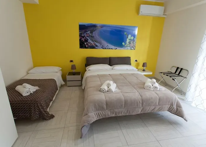 Al Duomo 3* Милаццо